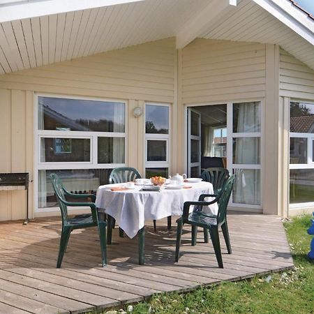 Amazing home in Friedrichskoog with 3 Bedrooms, Sauna&WiFi Buitenkant foto