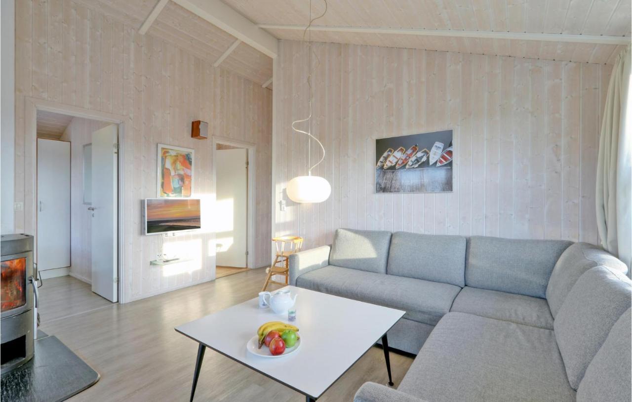 Amazing home in Friedrichskoog with 3 Bedrooms, Sauna&WiFi Buitenkant foto