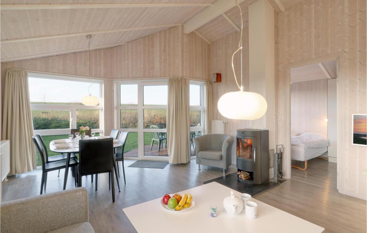 Amazing home in Friedrichskoog with 3 Bedrooms, Sauna&WiFi Buitenkant foto