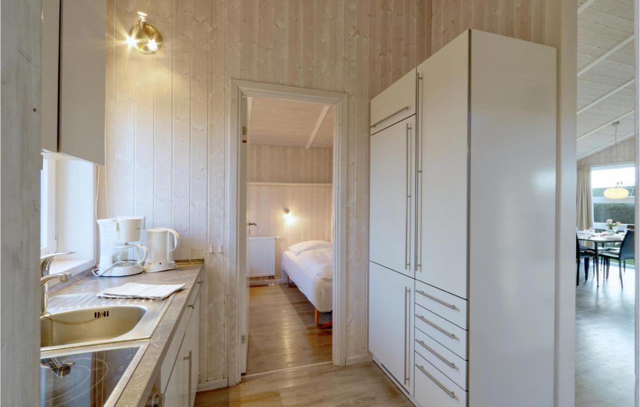 Amazing home in Friedrichskoog with 3 Bedrooms, Sauna&WiFi Buitenkant foto