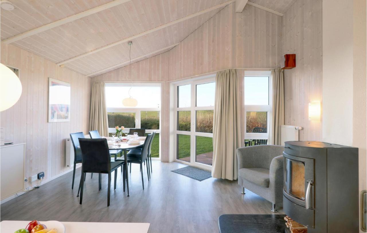 Amazing home in Friedrichskoog with 3 Bedrooms, Sauna&WiFi Buitenkant foto