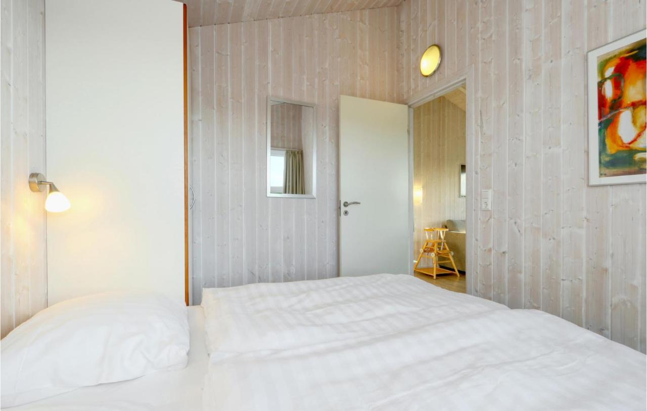 Amazing home in Friedrichskoog with 3 Bedrooms, Sauna&WiFi Buitenkant foto